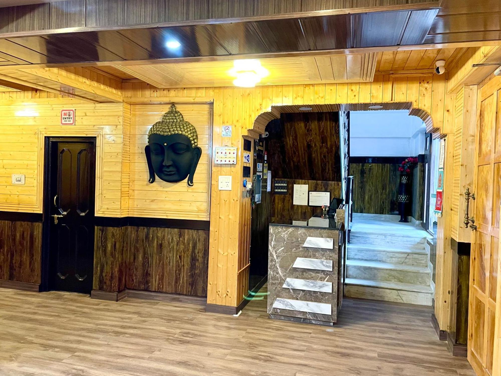 Hotel Rollingrang Kalpa Extérieur photo