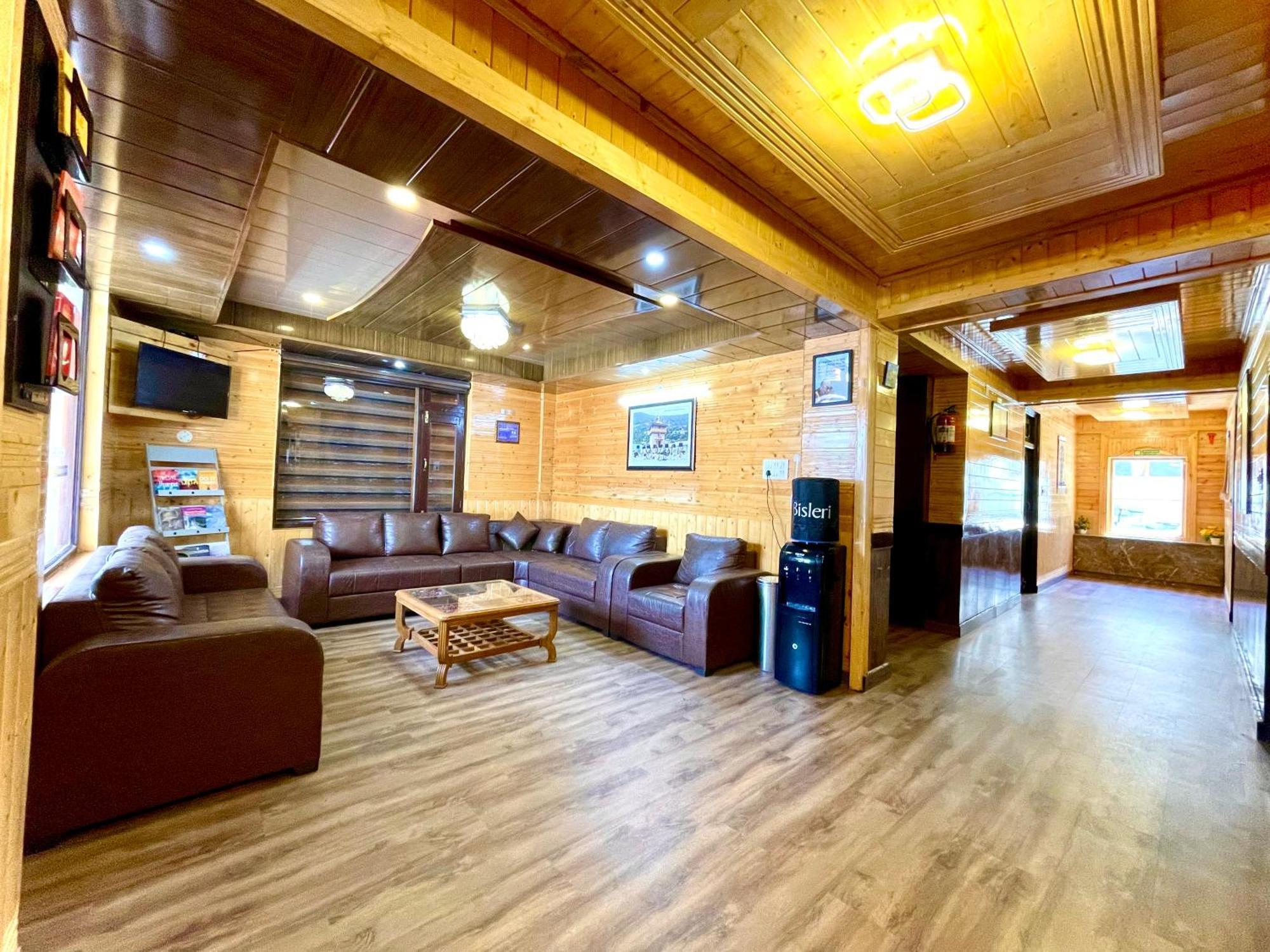 Hotel Rollingrang Kalpa Extérieur photo