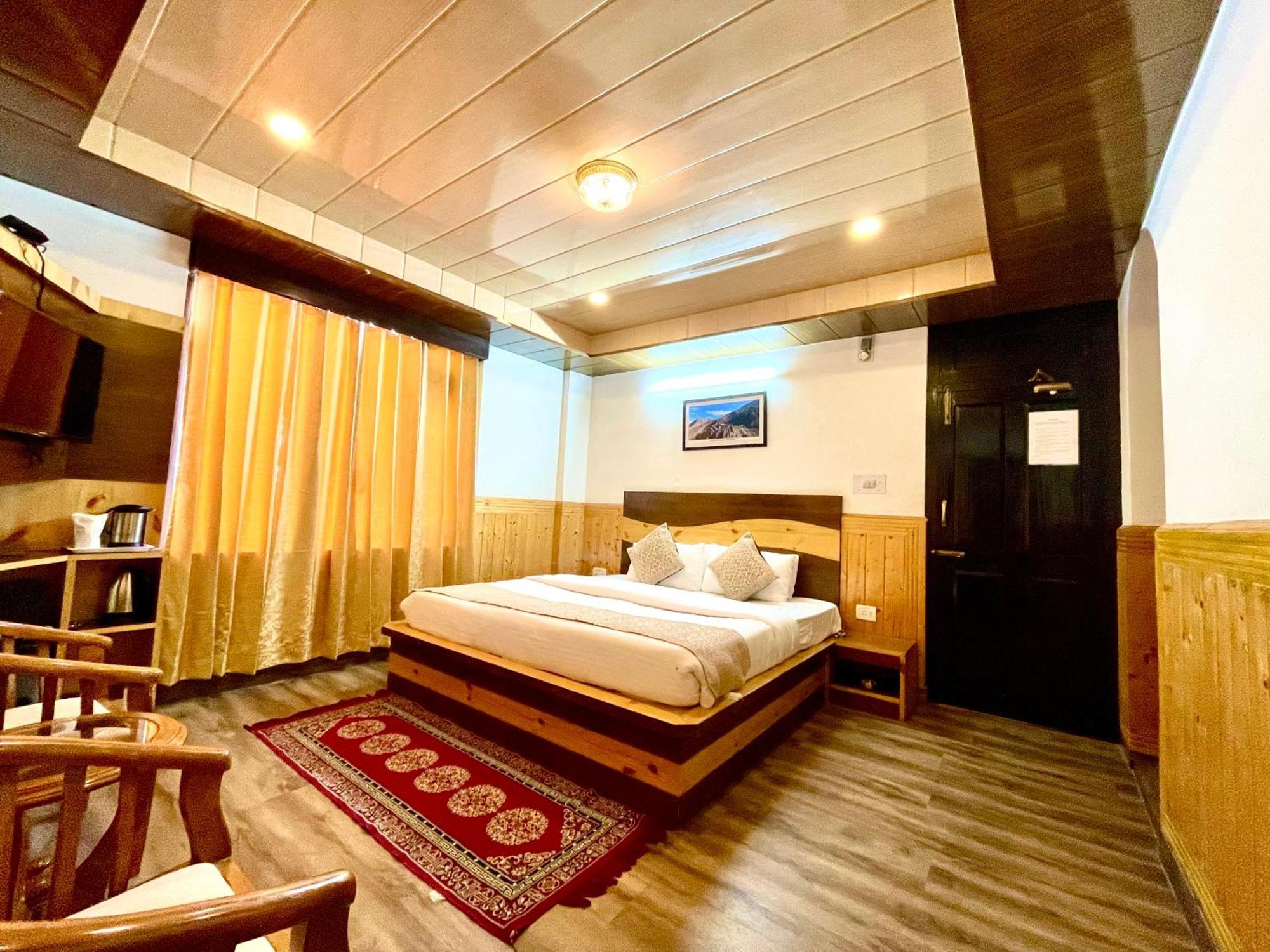 Hotel Rollingrang Kalpa Extérieur photo