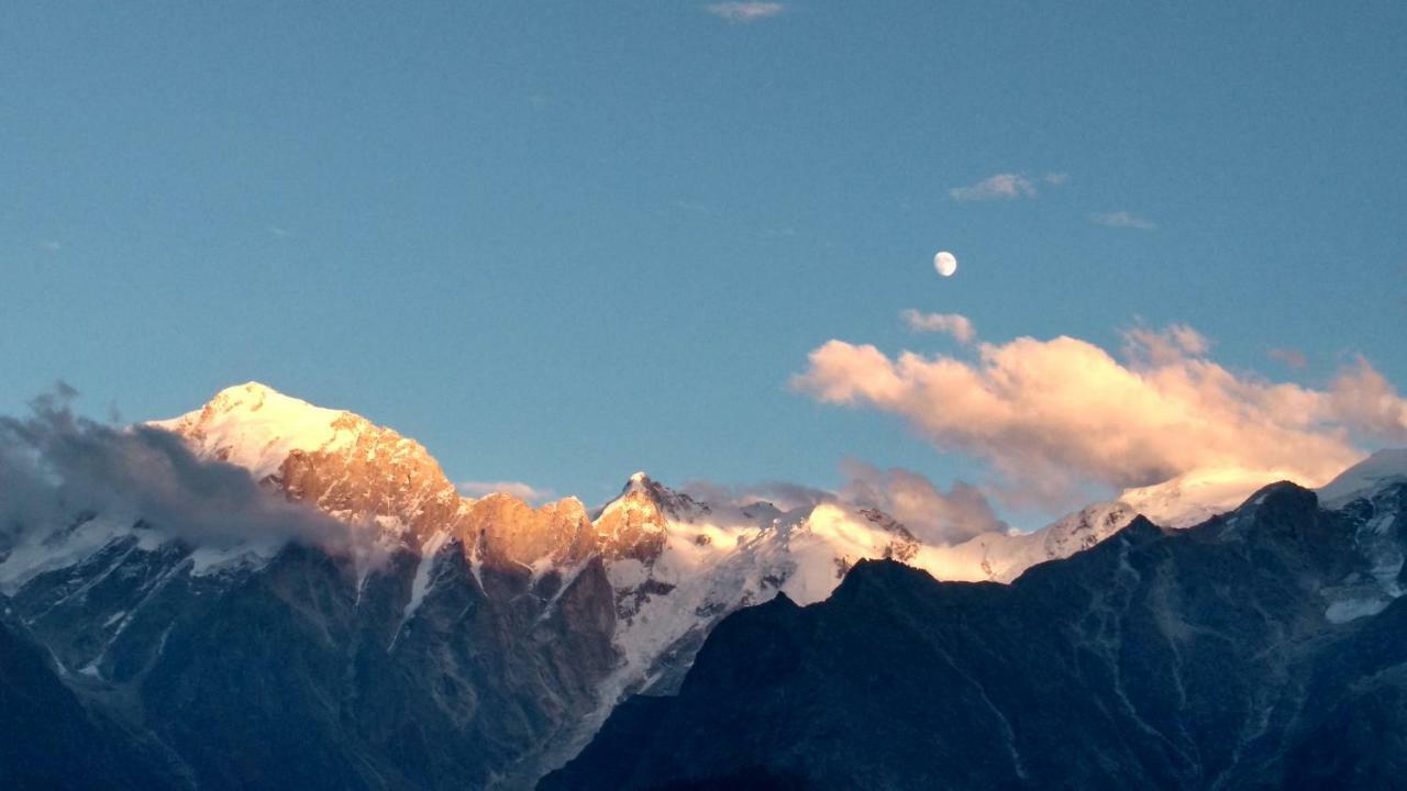 Hotel Rollingrang Kalpa Extérieur photo
